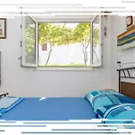 Oktarin Hostel