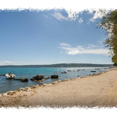 Oktarin אכסניה Kaštela