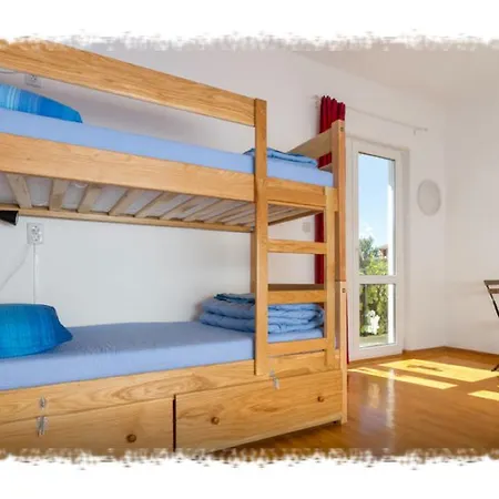 אכסניה Oktarin Kaštela