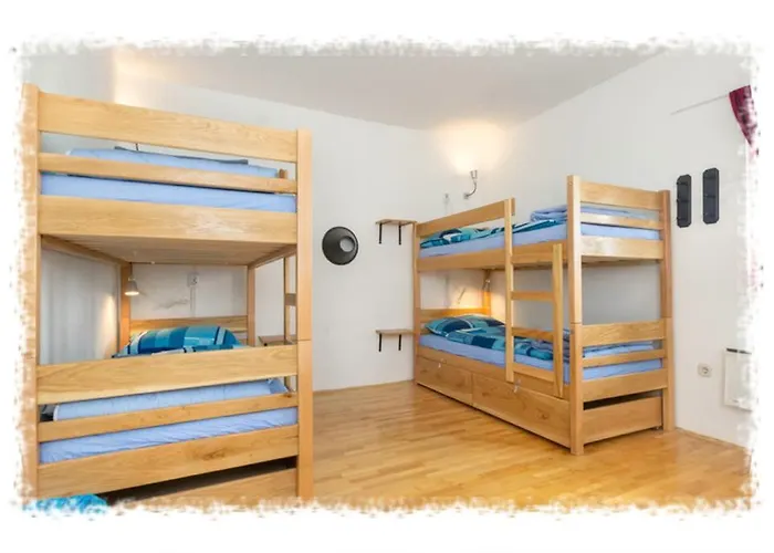 Oktarin Kaštela